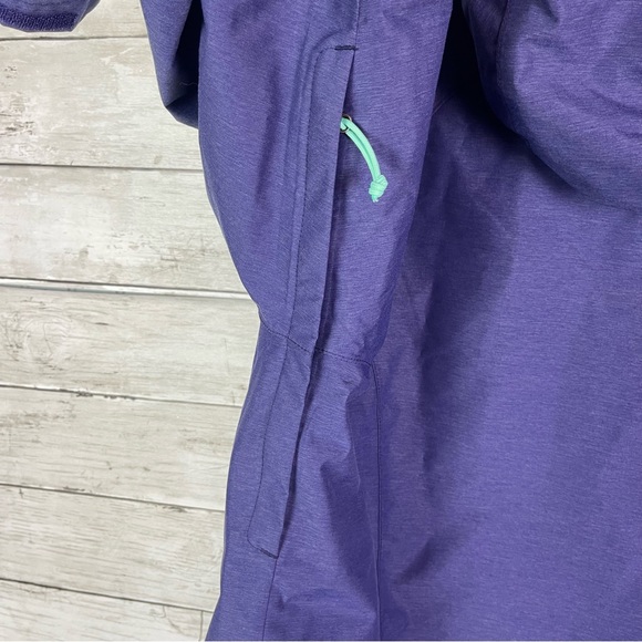 The North Face HY-Vent 2.5 L Rain Jacket - Picture 4 of 6